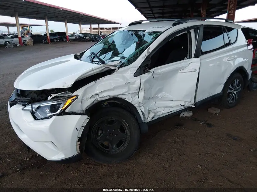 2017 TOYOTA RAV4 LE