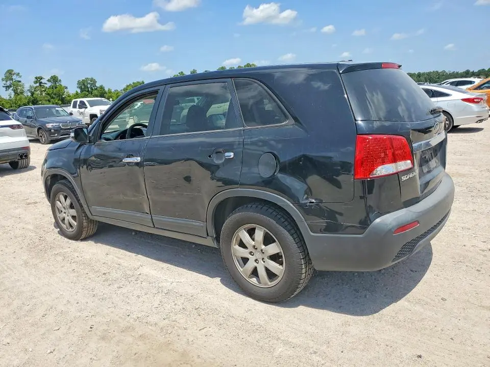 2013 KIA SORENTO LX  