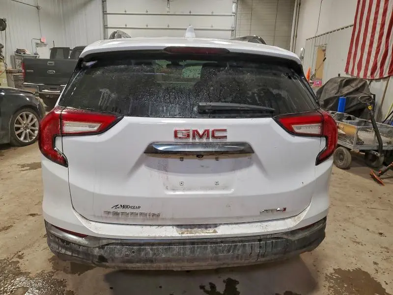 2024 GMC TERRAIN AT4  