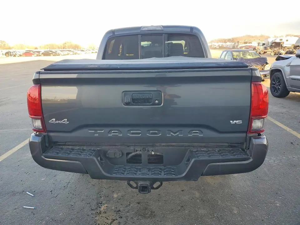 2022 TOYOTA TACOMA SR V6  