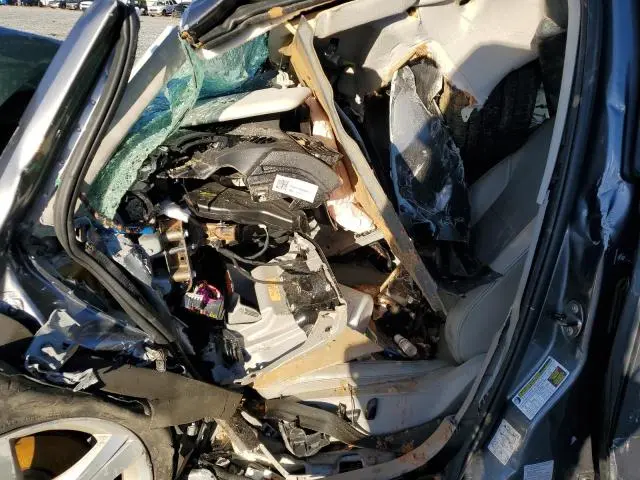 2012 VOLKSWAGEN PASSAT SE  