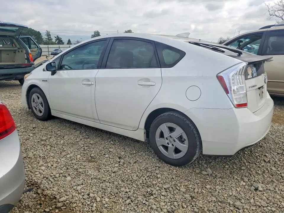 2011 TOYOTA PRIUS   
