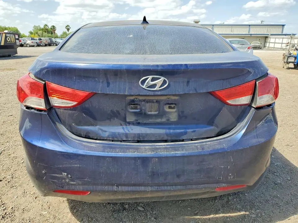 2013 HYUNDAI ELANTRA GLS  