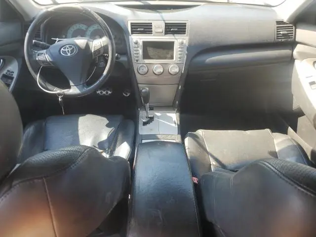 2011 TOYOTA CAMRY SE  