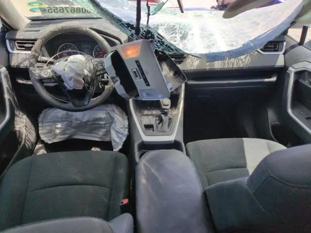 2021 TOYOTA RAV4 LE  