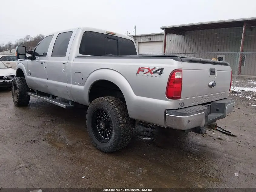 2016 FORD F-250 LARIAT