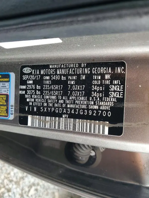2018 KIA SORENTO LX  