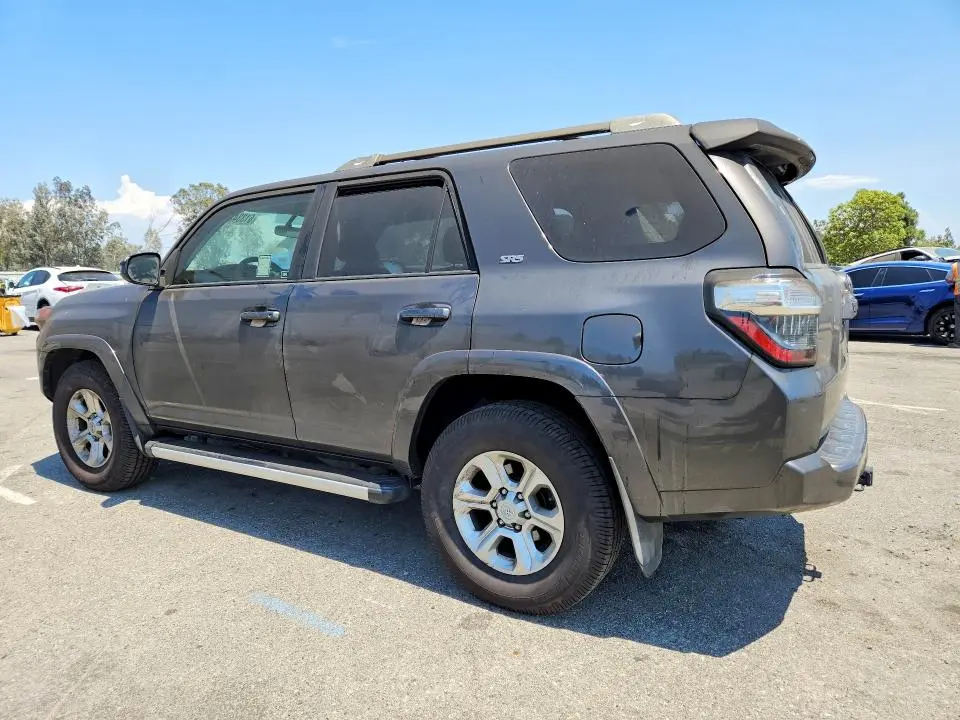 2016 TOYOTA 4RUNNER SR5  