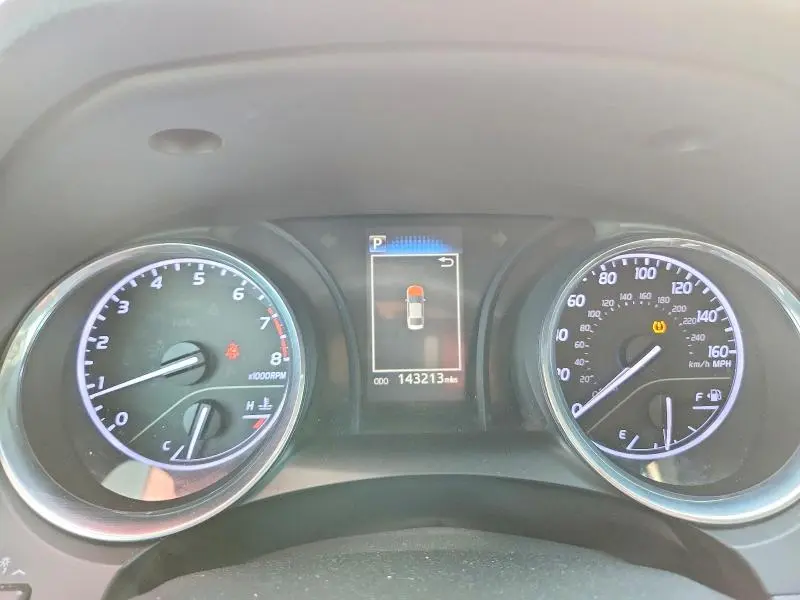 2020 TOYOTA CAMRY LE  