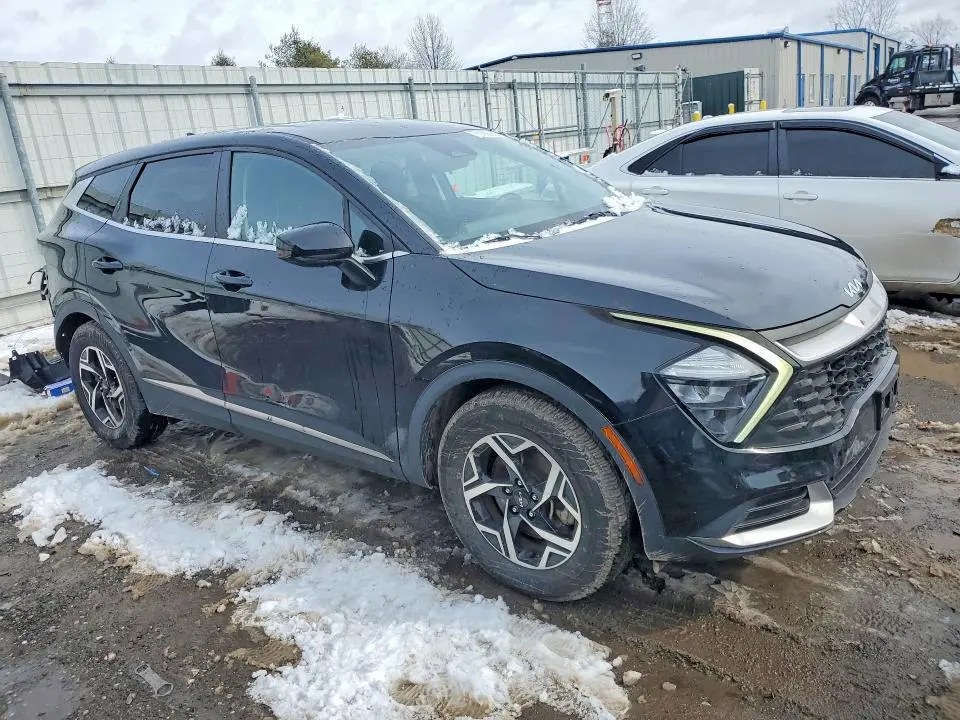 2023 KIA SPORTAGE LX  