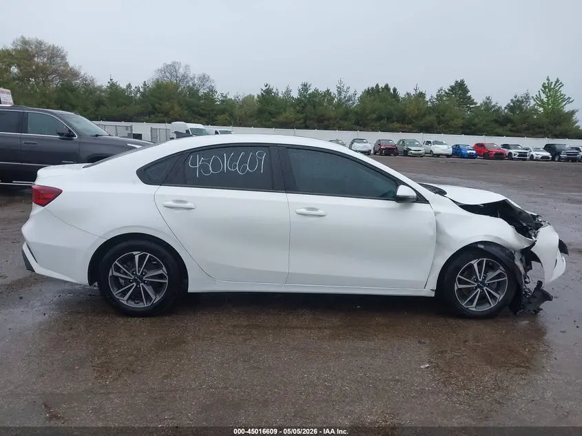 2022 KIA FORTE LXS