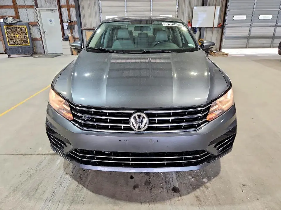 2018 VOLKSWAGEN PASSAT S  