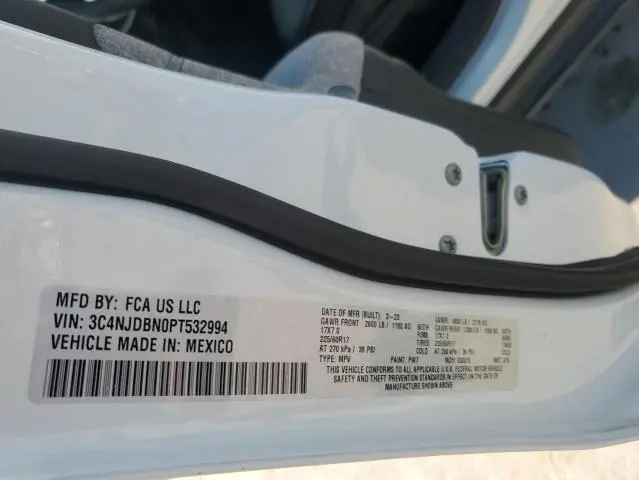 2023 JEEP COMPASS LATITUDE  