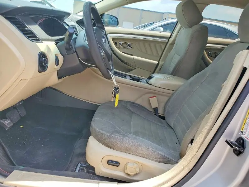 2016 FORD TAURUS SE  