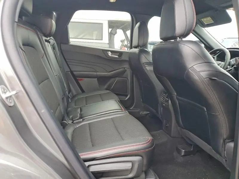 2025 FORD ESCAPE ST LINE  