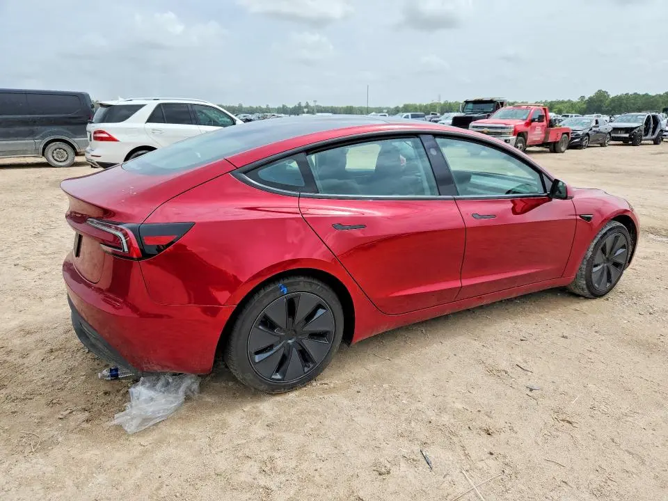 2026 TESLA MODEL 3   