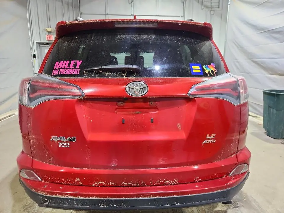 2017 TOYOTA RAV4 LE  