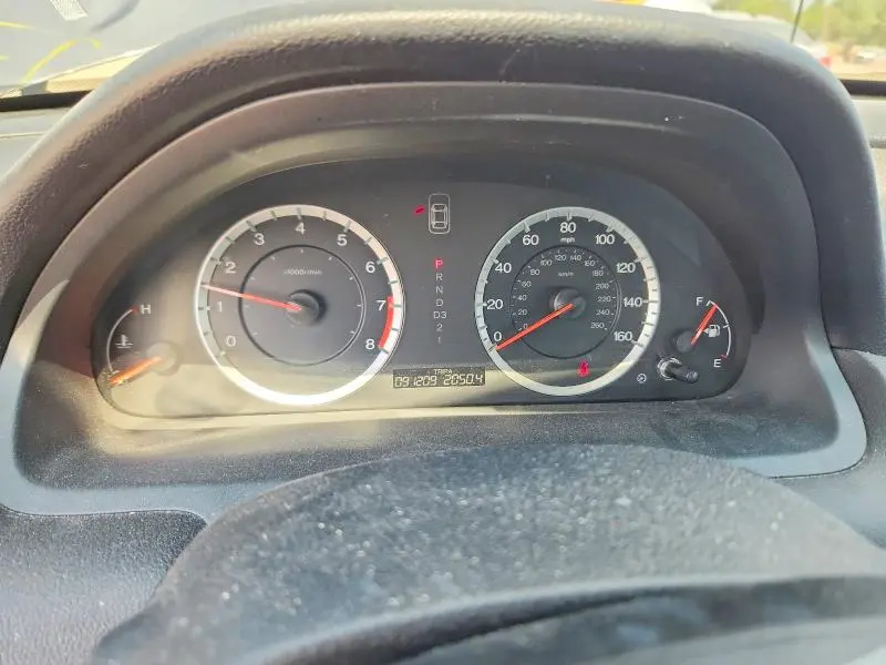 2011 HONDA ACCORD SE  