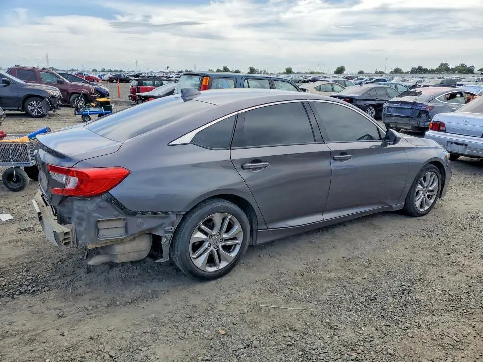 2018 HONDA ACCORD LX  