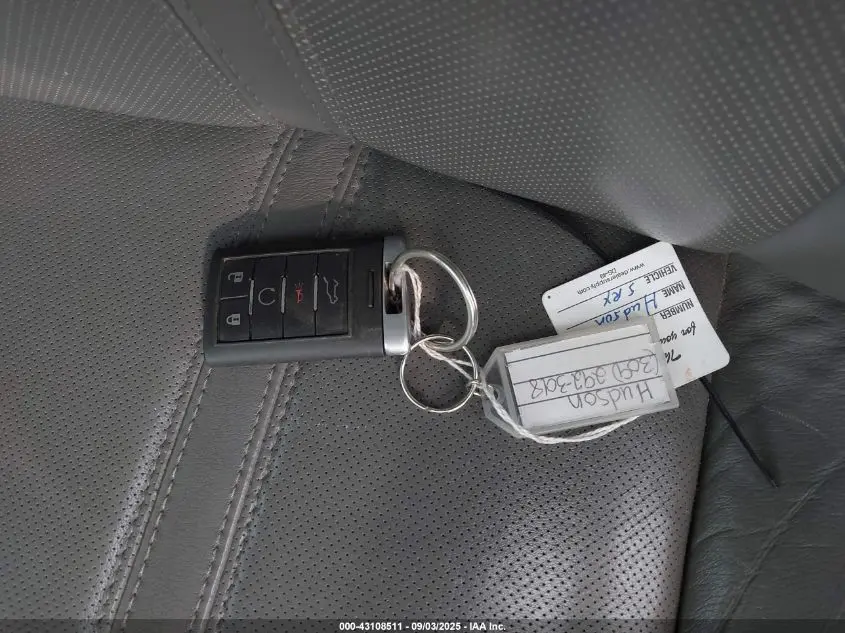 2011 CADILLAC SRX LUXURY COLLECTION