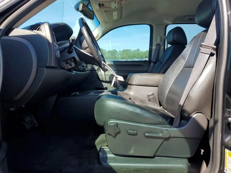 2013 CHEVROLET SILVERADO K1500 LT  