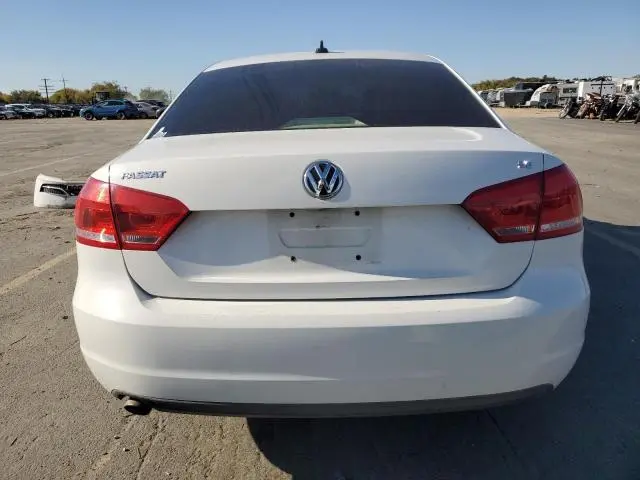 2012 VOLKSWAGEN PASSAT SE  