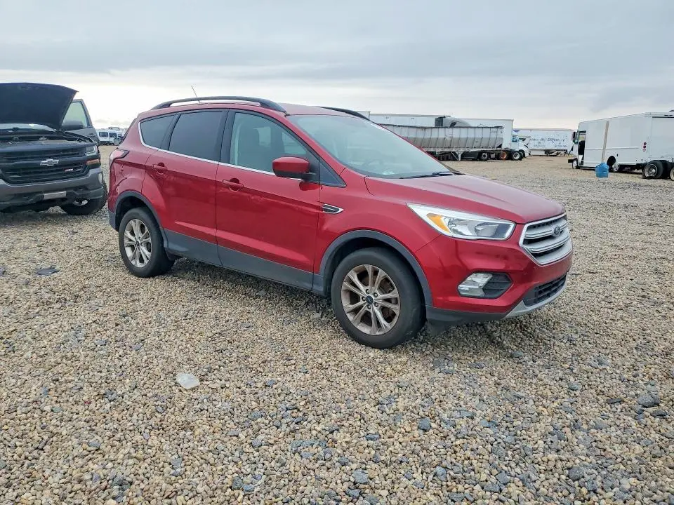 2018 FORD ESCAPE SE  