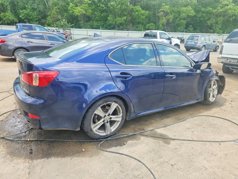 2011 LEXUS IS 250  
