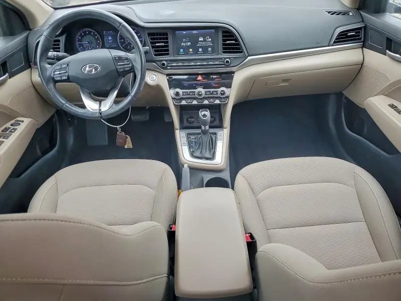 2020 HYUNDAI ELANTRA SEL  