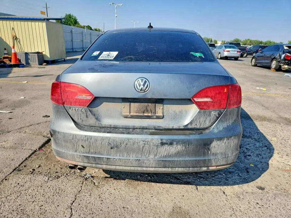 2014 VOLKSWAGEN JETTA SE  