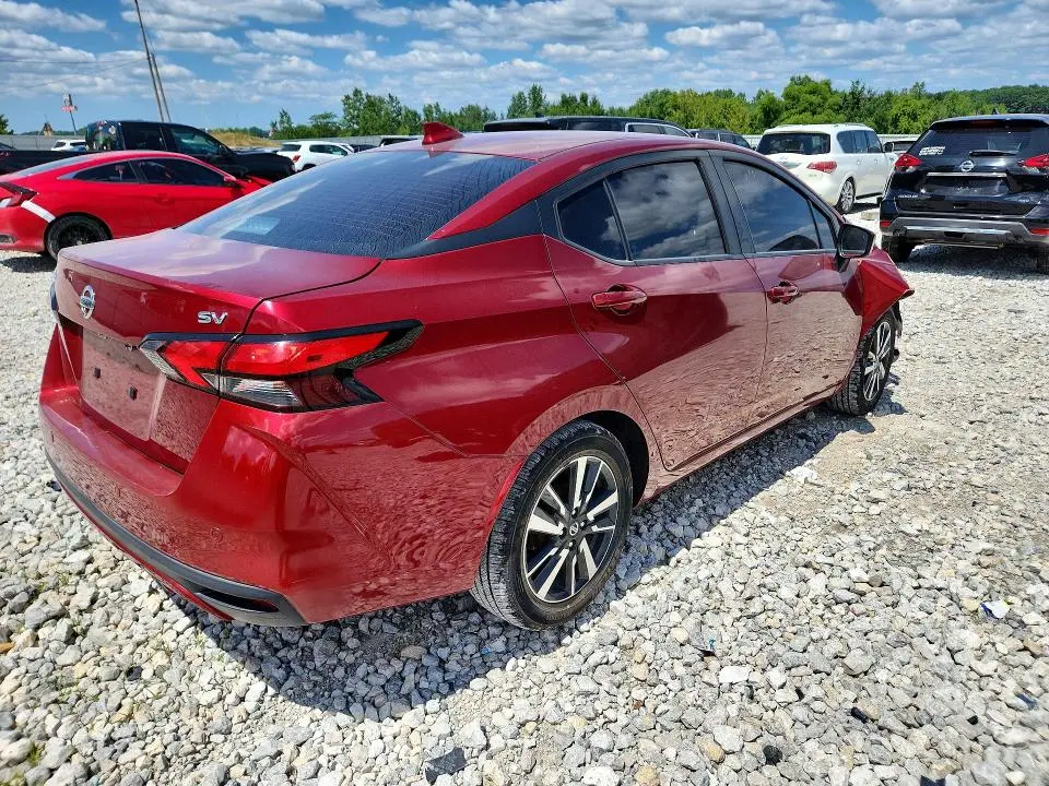 2021 NISSAN VERSA SV  