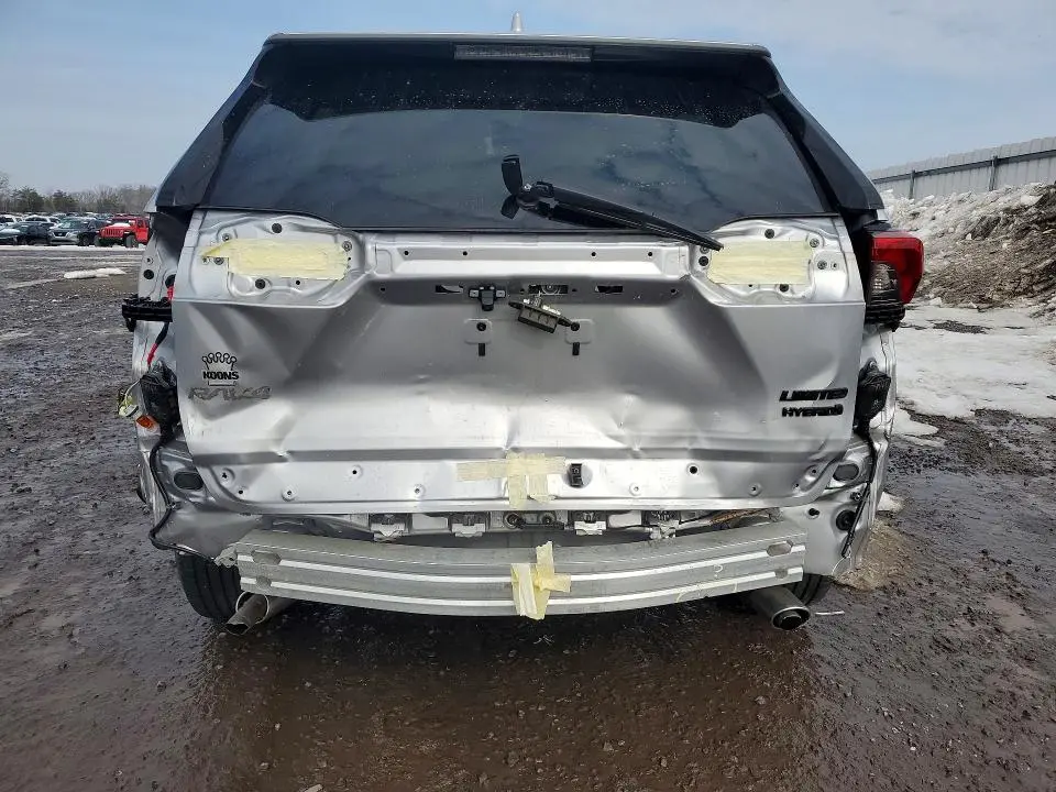 2021 TOYOTA RAV4 LIMITED  