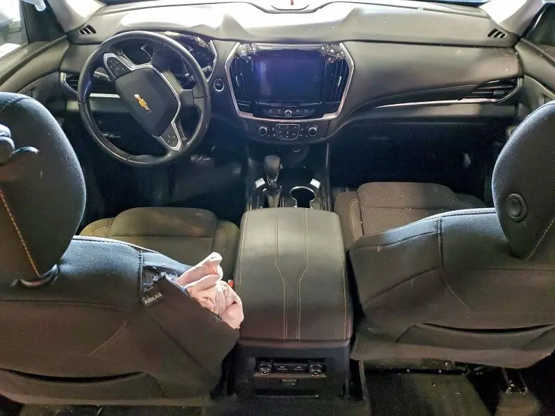 2021 CHEVROLET TRAVERSE LT  