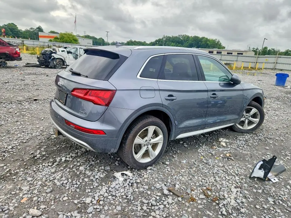 2020 AUDI Q5 PREMIUM PLUS  