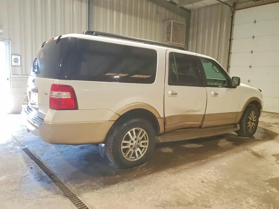 2011 FORD EXPEDITION EL XLT  