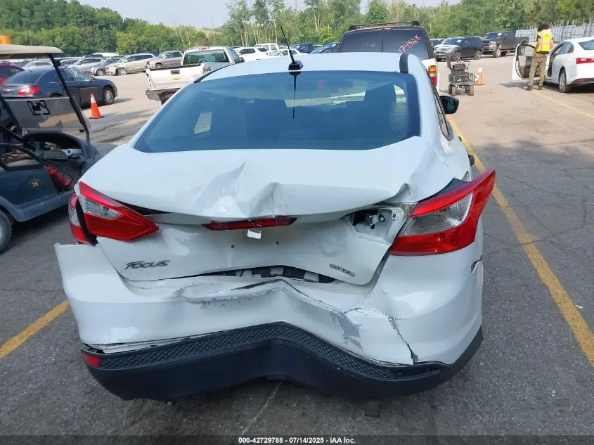 2014 FORD FOCUS S