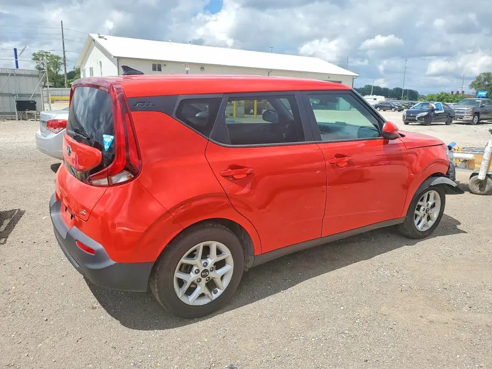 2021 KIA SOUL S  