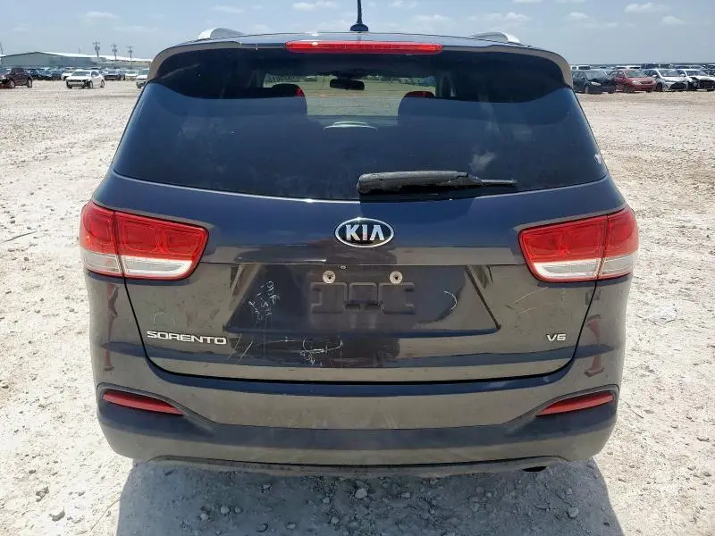 2018 KIA SORENTO LX  