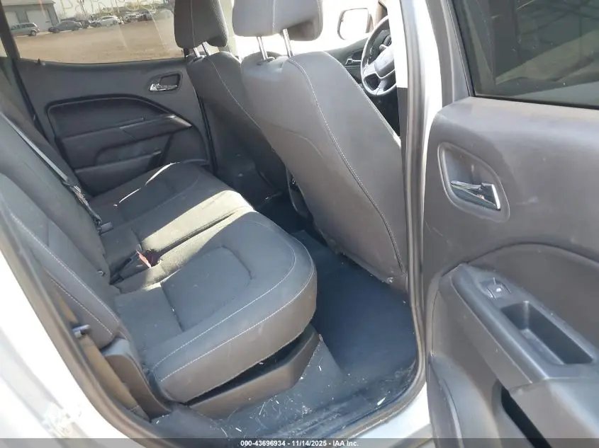 2019 CHEVROLET COLORADO LT