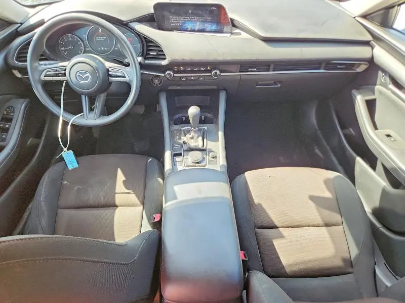 2021 MAZDA 3   