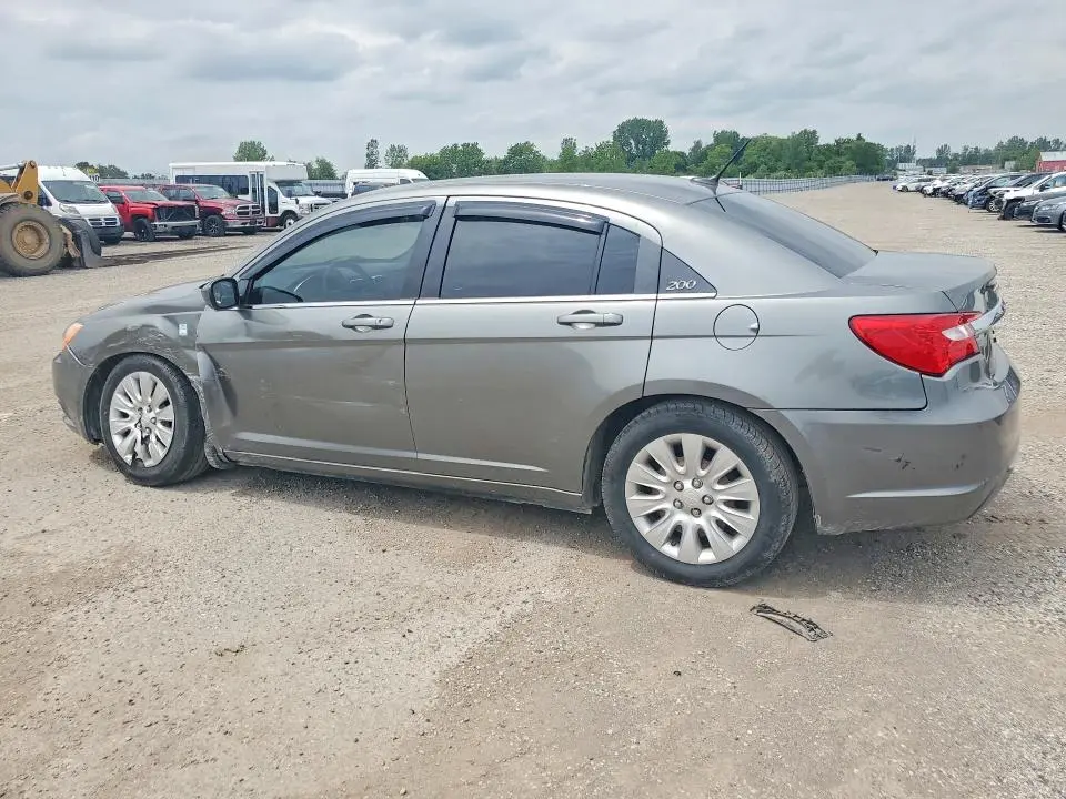 2013 CHRYSLER 200 LX  