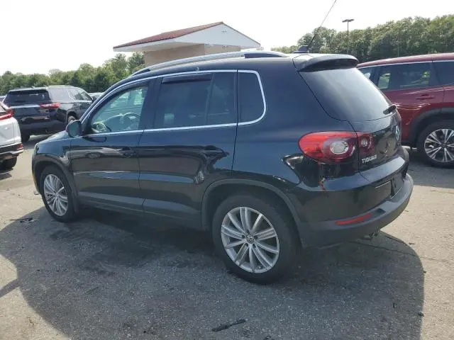 2011 VOLKSWAGEN TIGUAN S  