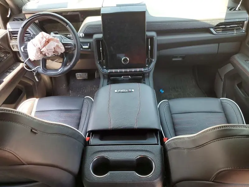 2025 GMC YUKON XL AT4 ULTIMATE  