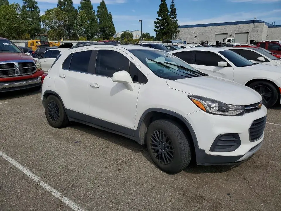 2017 CHEVROLET TRAX 1LT  