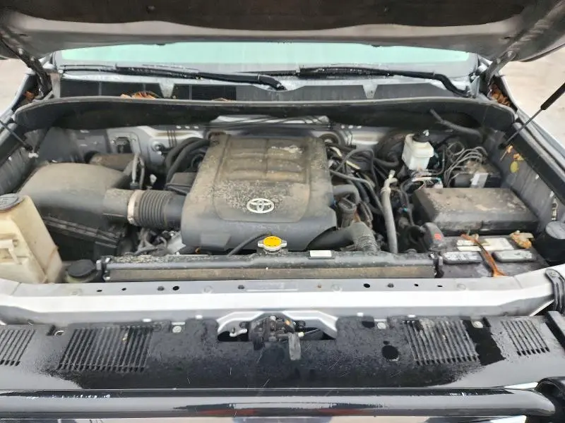 2016 TOYOTA TUNDRA SR5  