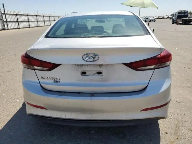 2018 HYUNDAI ELANTRA SE  