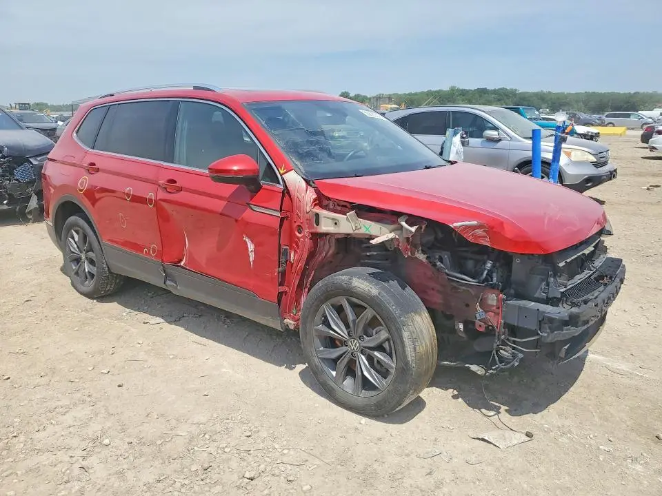 2023 VOLKSWAGEN TIGUAN SE  