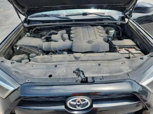 2018 TOYOTA 4RUNNER SR5  