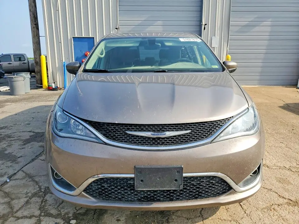 2017 CHRYSLER PACIFICA TOURING L  