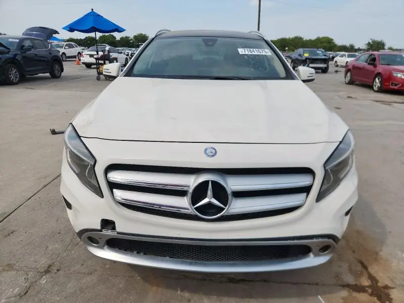 2016 MERCEDES-BENZ GLA 250  